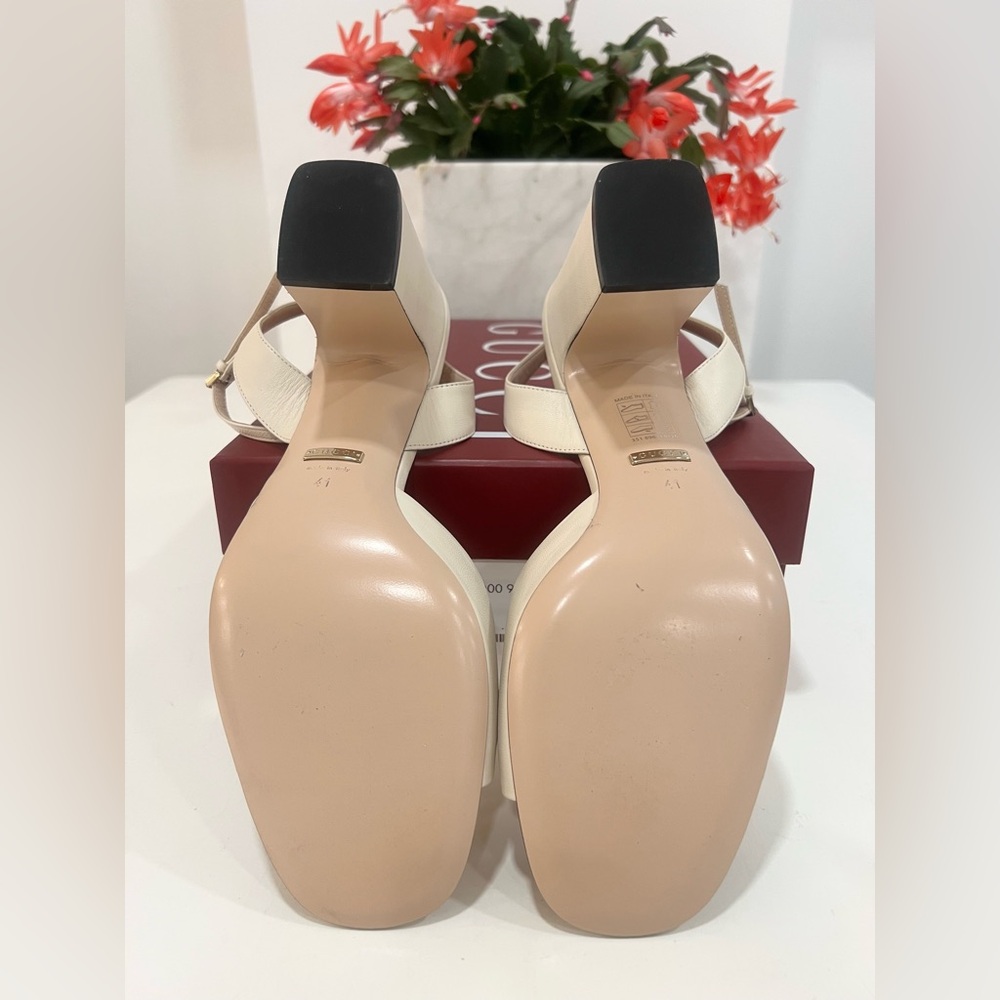 GUCCI
Lady Horsebit 75 leather sandals - Picture 8 of 10